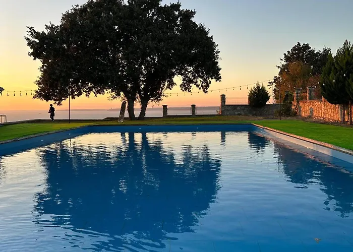 Otel Pavlonya Garden 3*