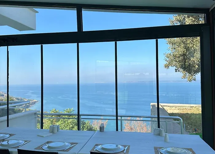 Pavlonya Garden Otel 3*