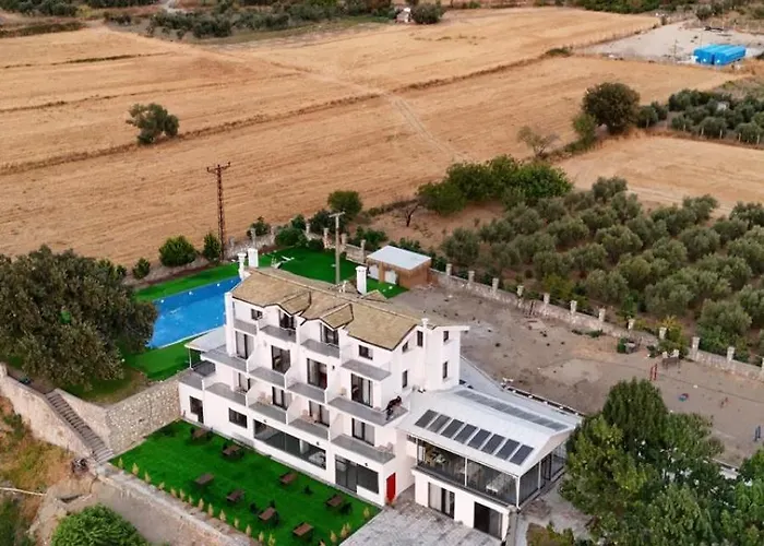 Pavlonya Garden Erenkoy (Canakkale)